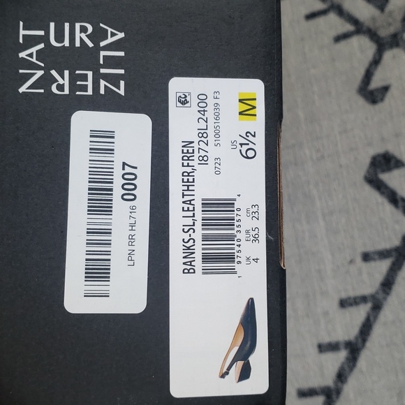 Sling back pumps - Picture 3 of 4